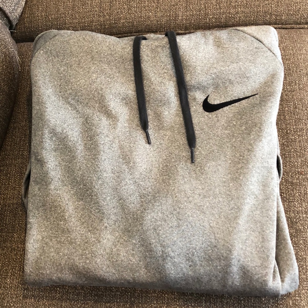 Men’s Nike 2xl Dri-Fit Hoodie NWOT